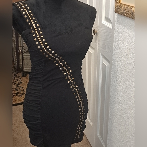 xxi Ruched Black One Shoulder Strap Mini Dress   Size M - Picture 1 of 7